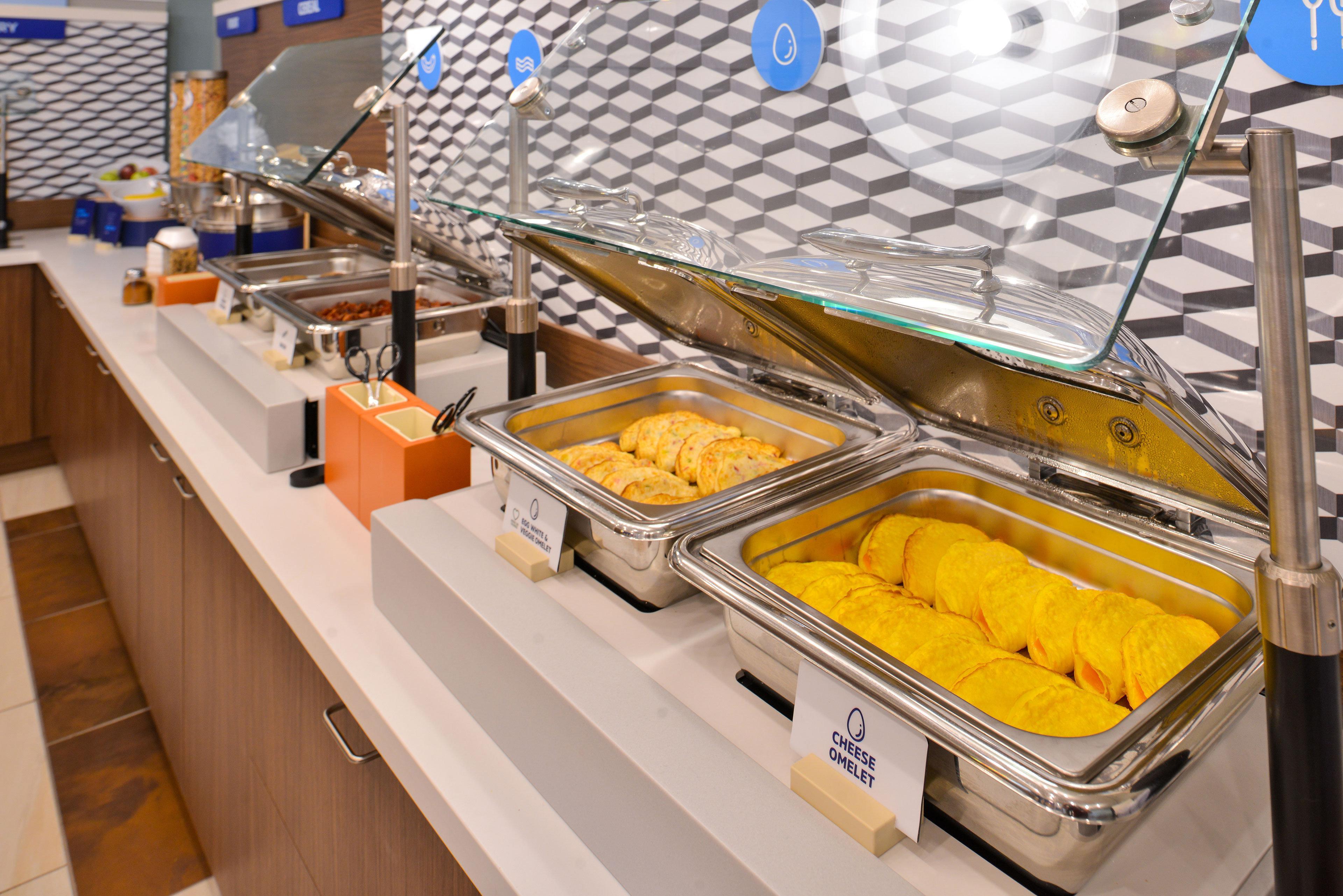 Holiday Inn Express Hotel & Suites Cleveland - Ms By Ihg Eksteriør billede